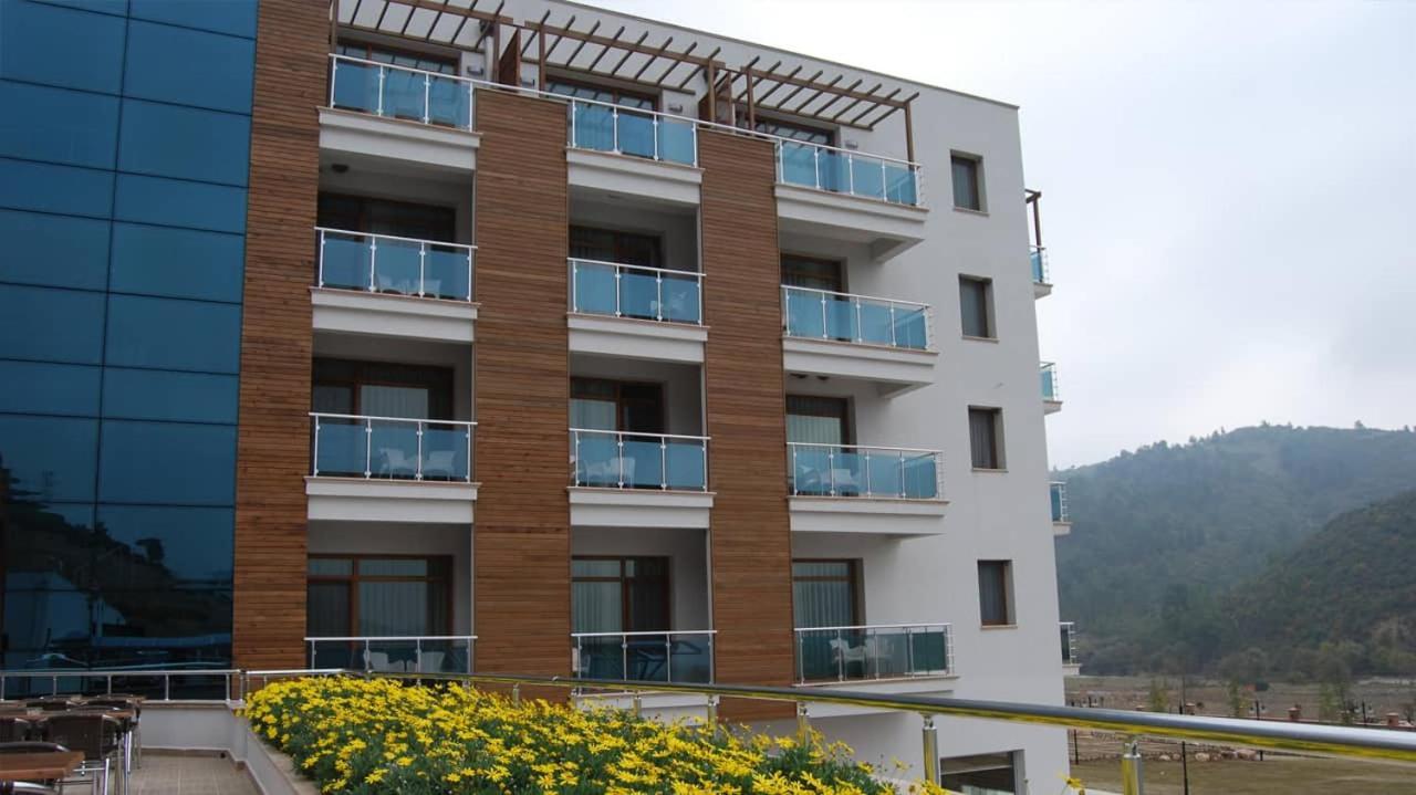 Obam Termal Resort Hotel Ve Spa Sindirgi Exterior photo