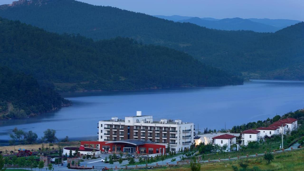 Obam Termal Resort Hotel Ve Spa Sindirgi Exterior photo