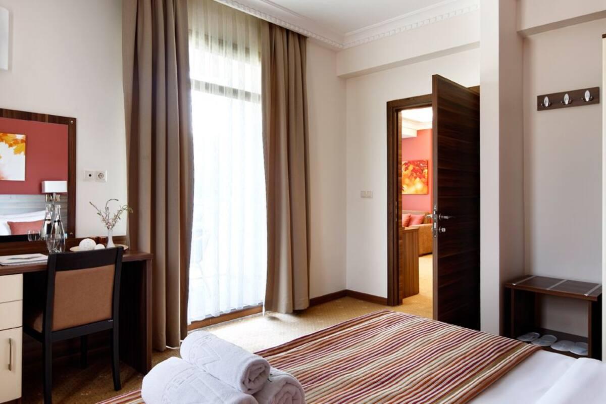 Obam Termal Resort Hotel Ve Spa Sindirgi Exterior photo
